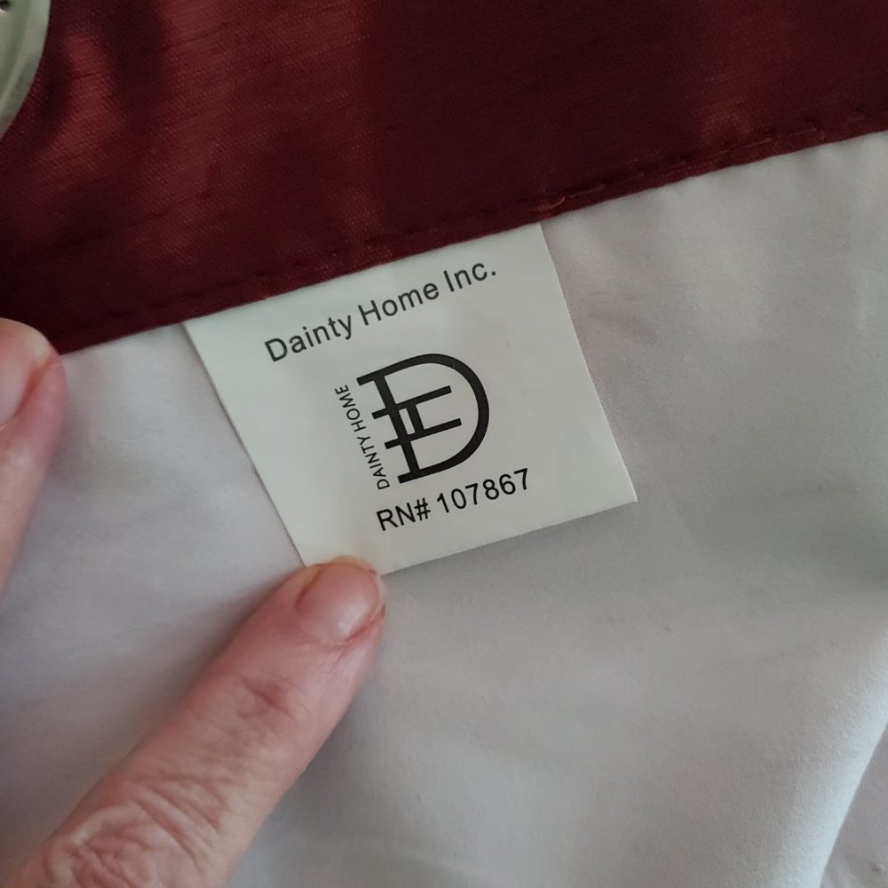 Drapes - Picture 3 of 5